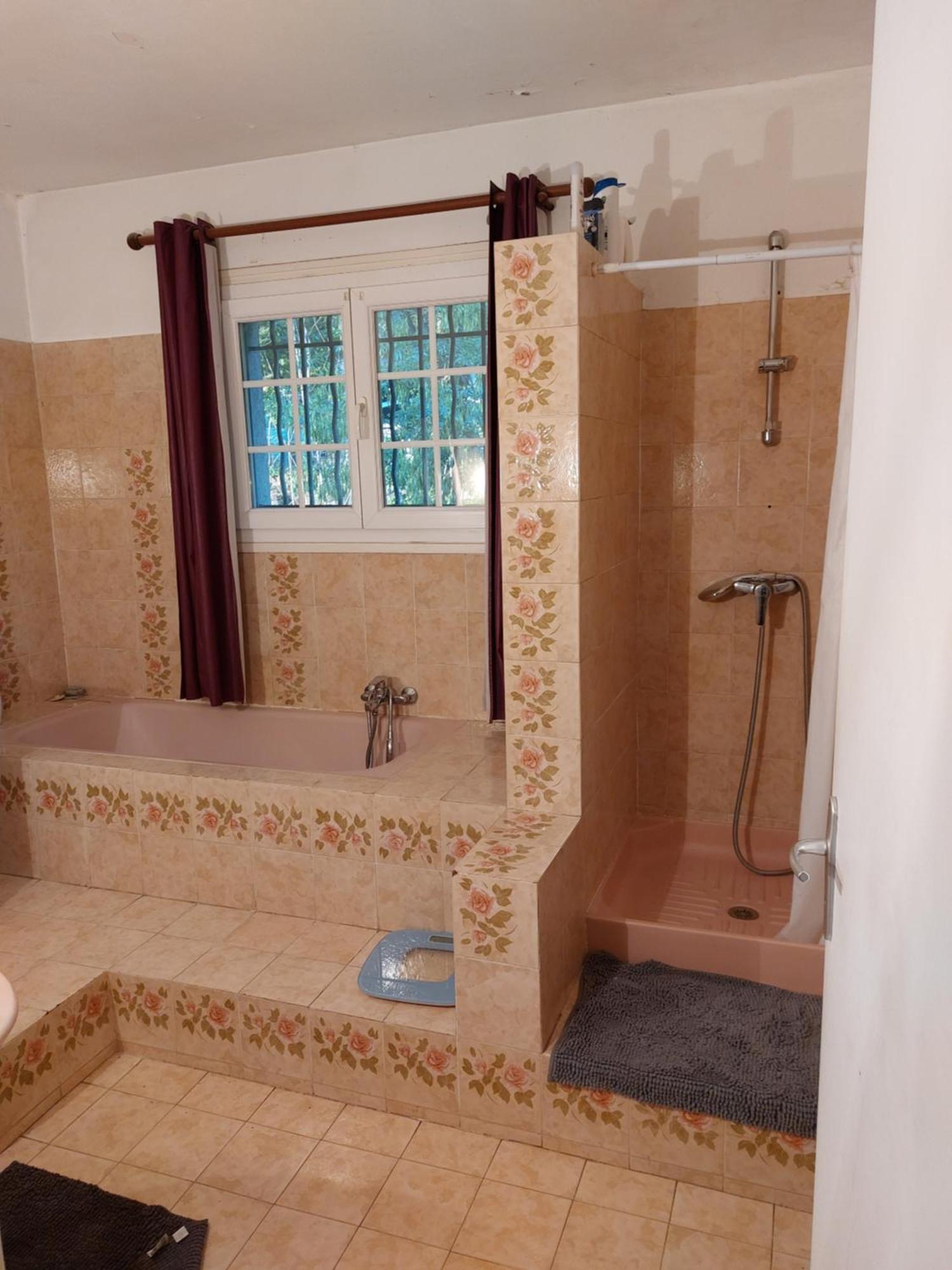 Chambre Dans Villa Марсилия Екстериор снимка